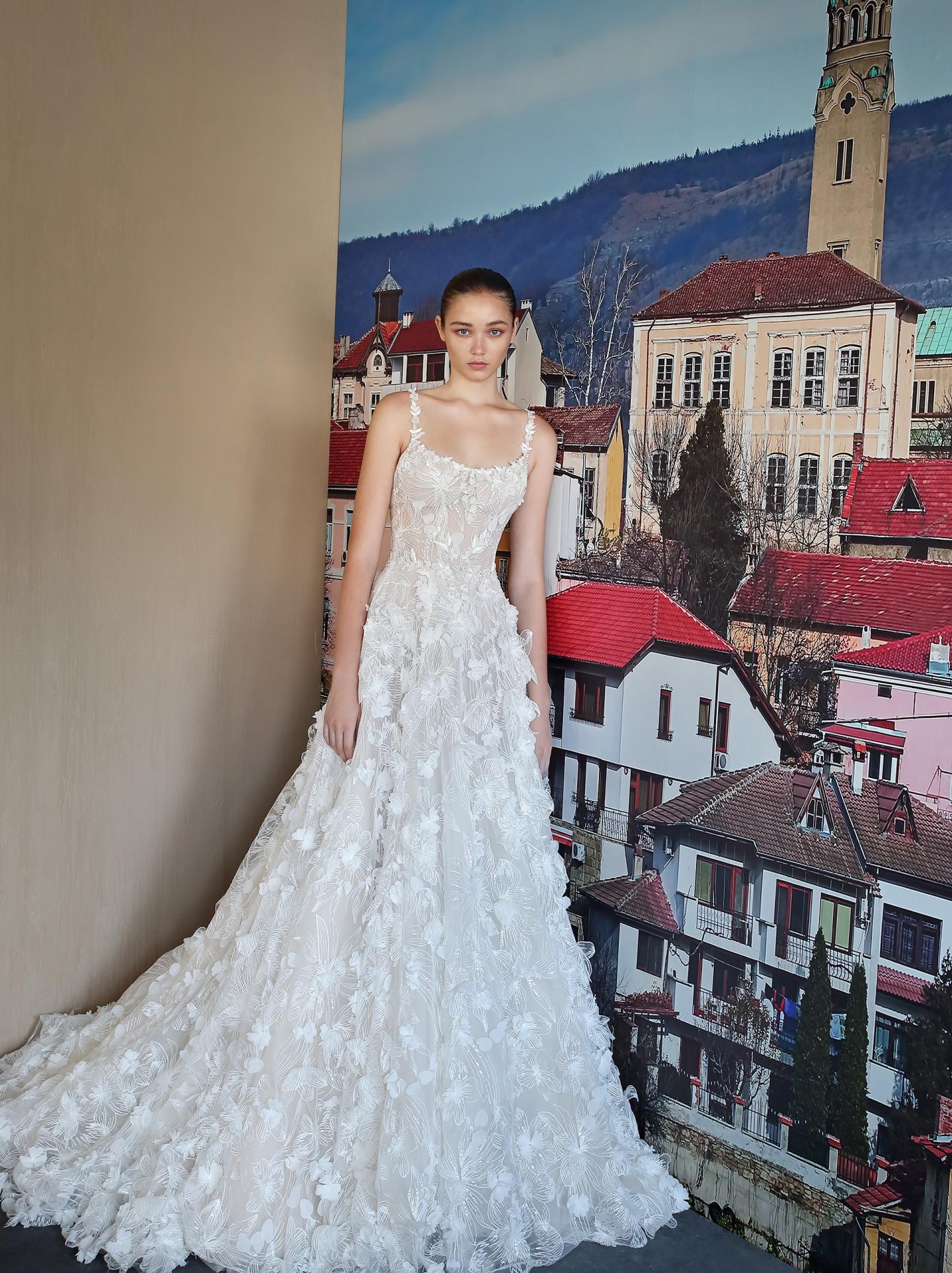 Galia Lahav,嘉丽兰赫