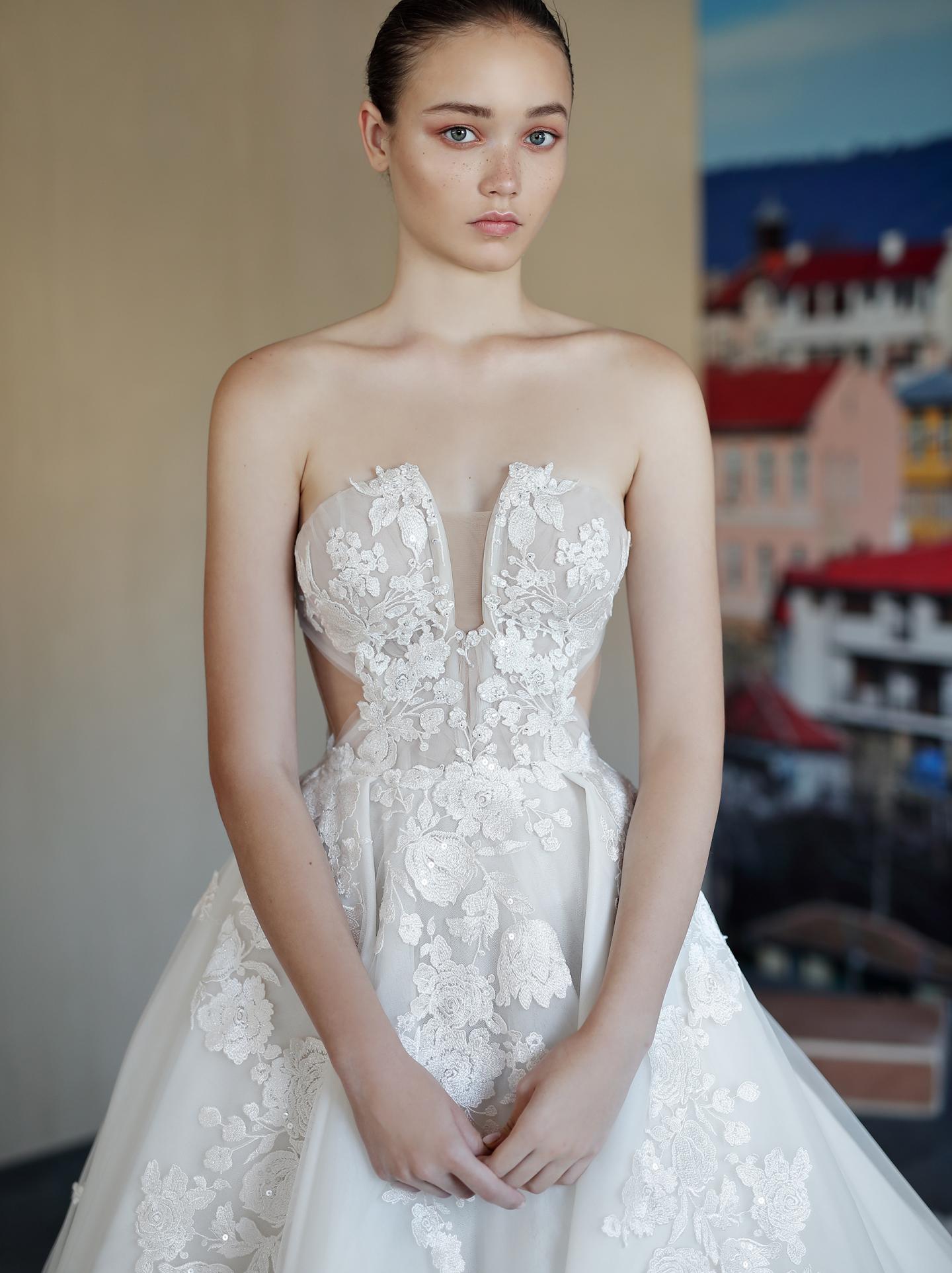 Galia Lahav,嘉丽兰赫