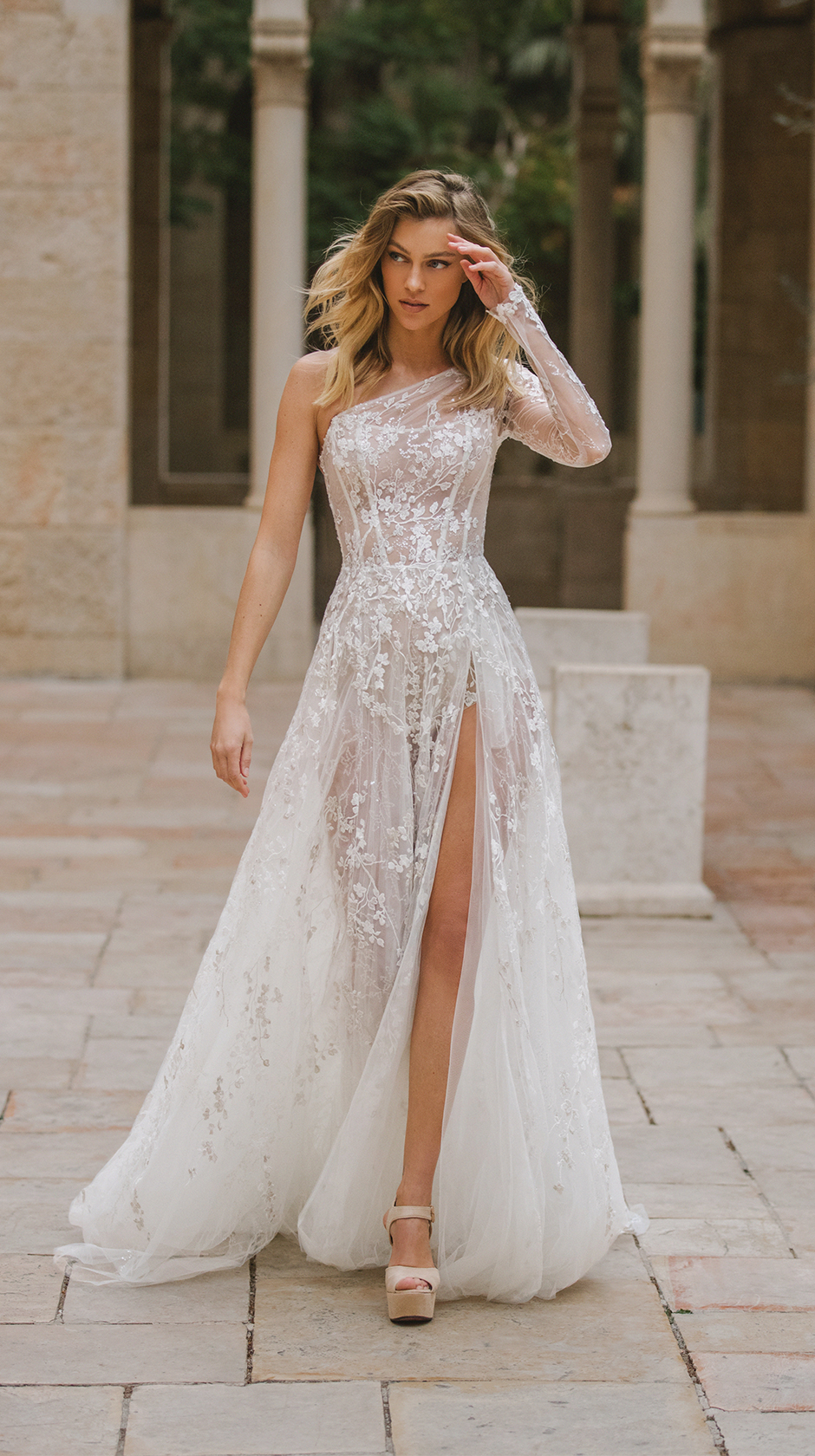 Galia Lahav,嘉丽兰赫