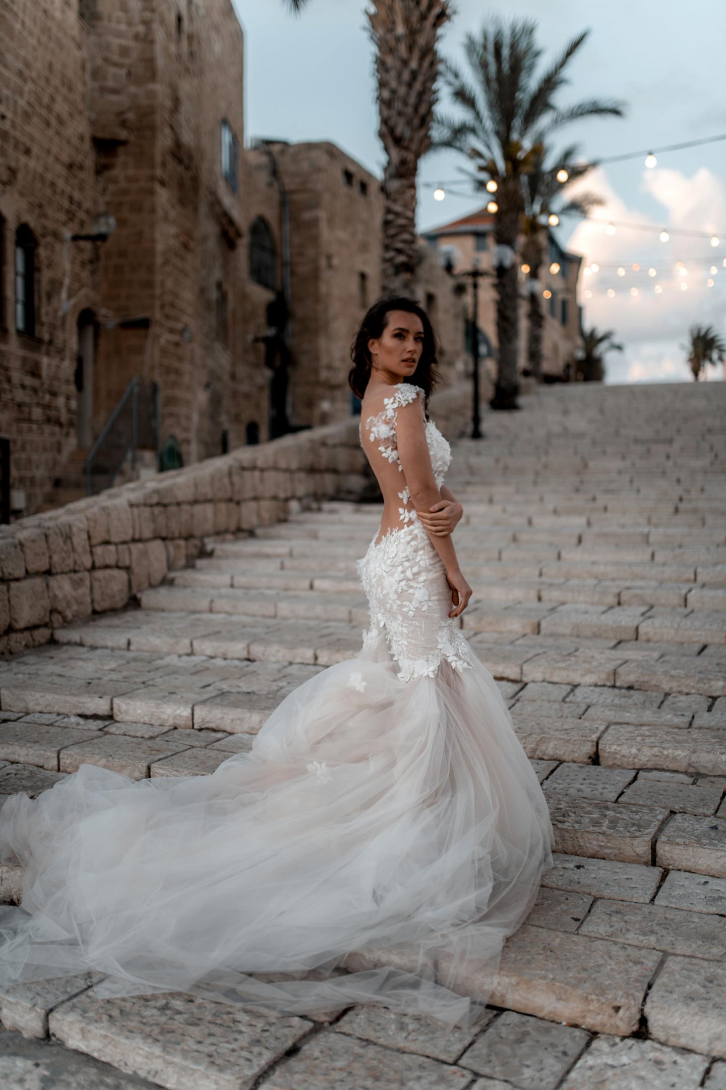 Galia Lahav,嘉丽兰赫