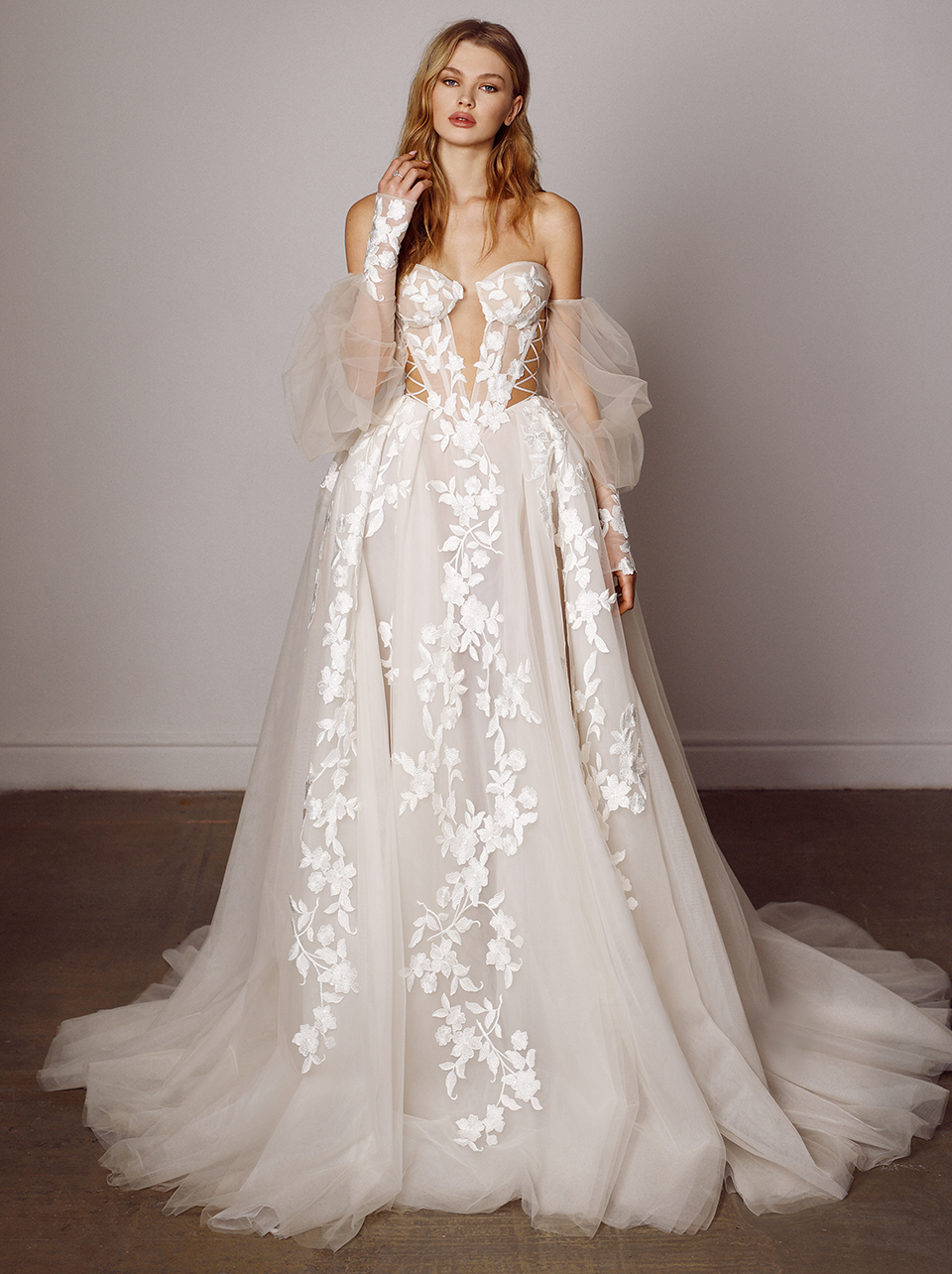 Galia Lahav,嘉丽兰赫