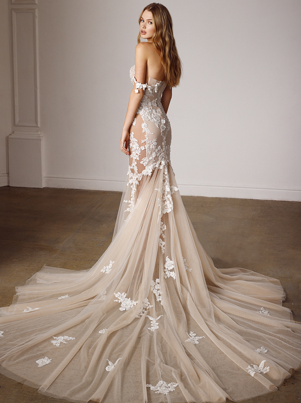 Galia Lahav,嘉丽兰赫