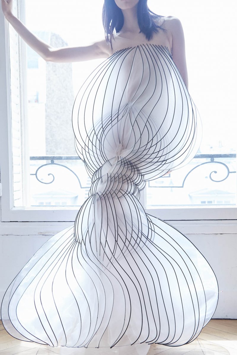 Iris van Herpen 艾里斯·范·荷本