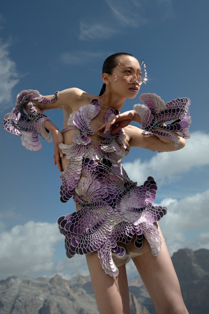 Iris van Herpen 艾里斯·范·荷本