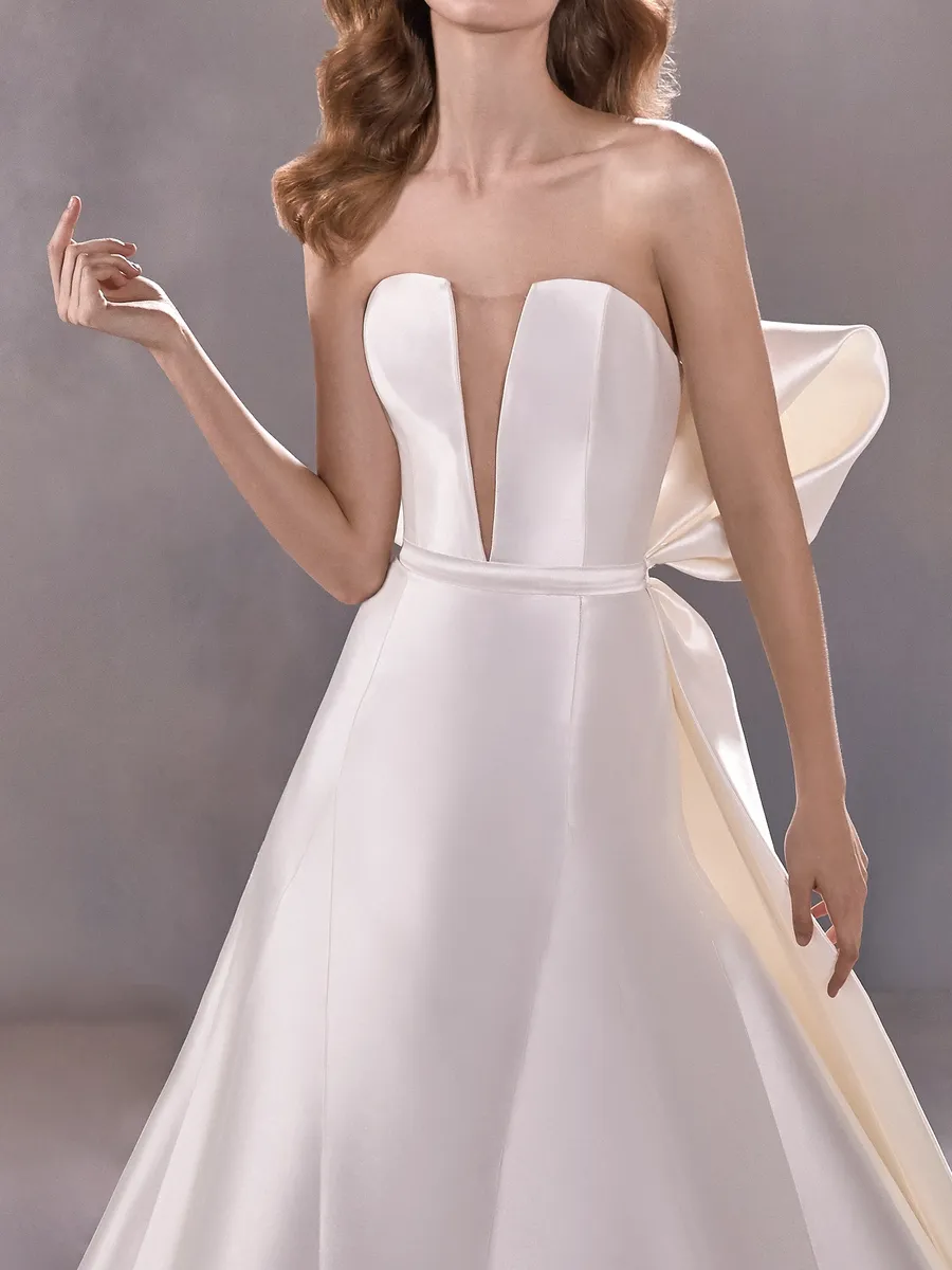 Pronovias