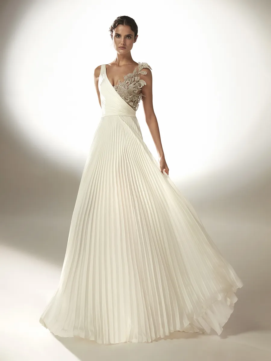 Pronovias