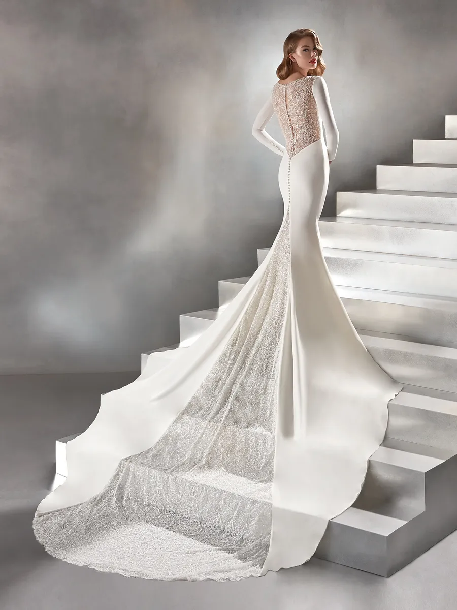 Pronovias