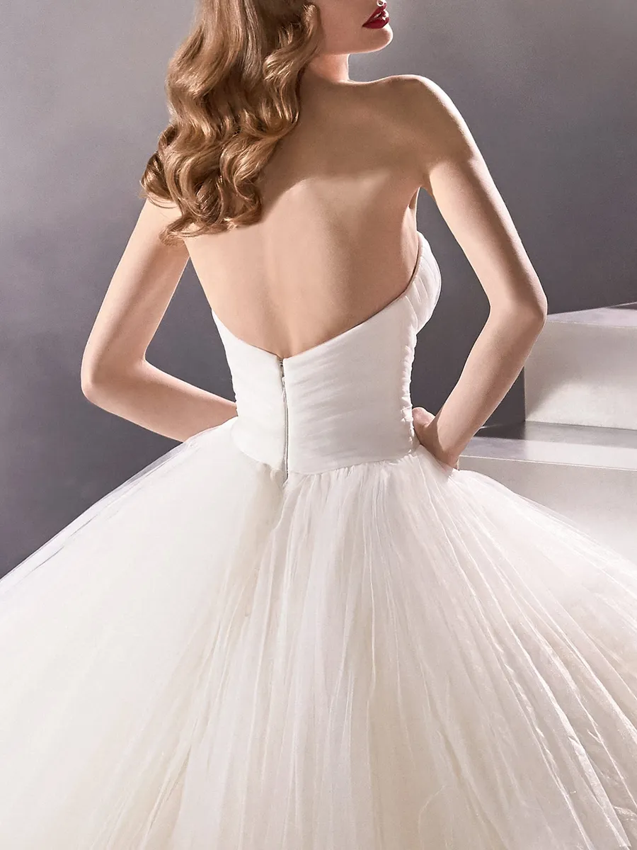 Pronovias