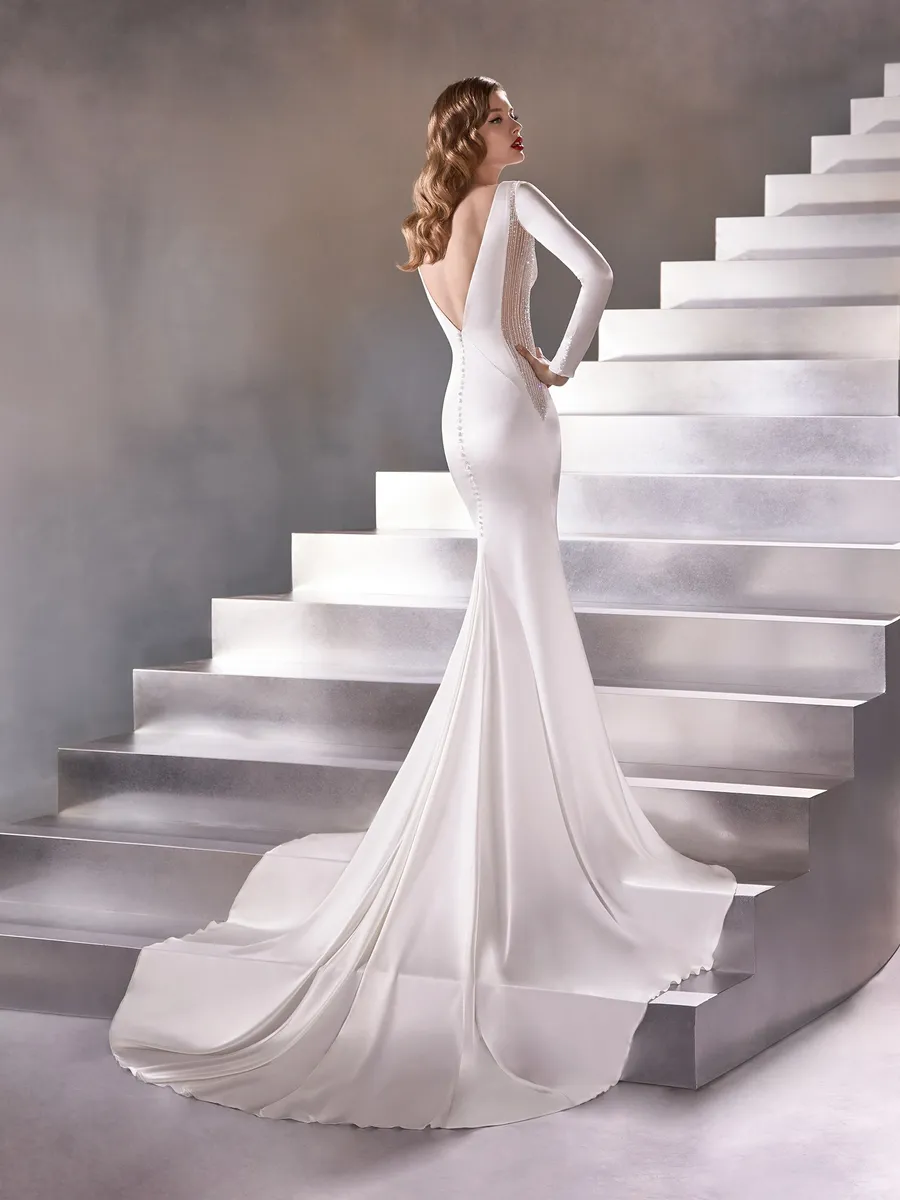 Pronovias