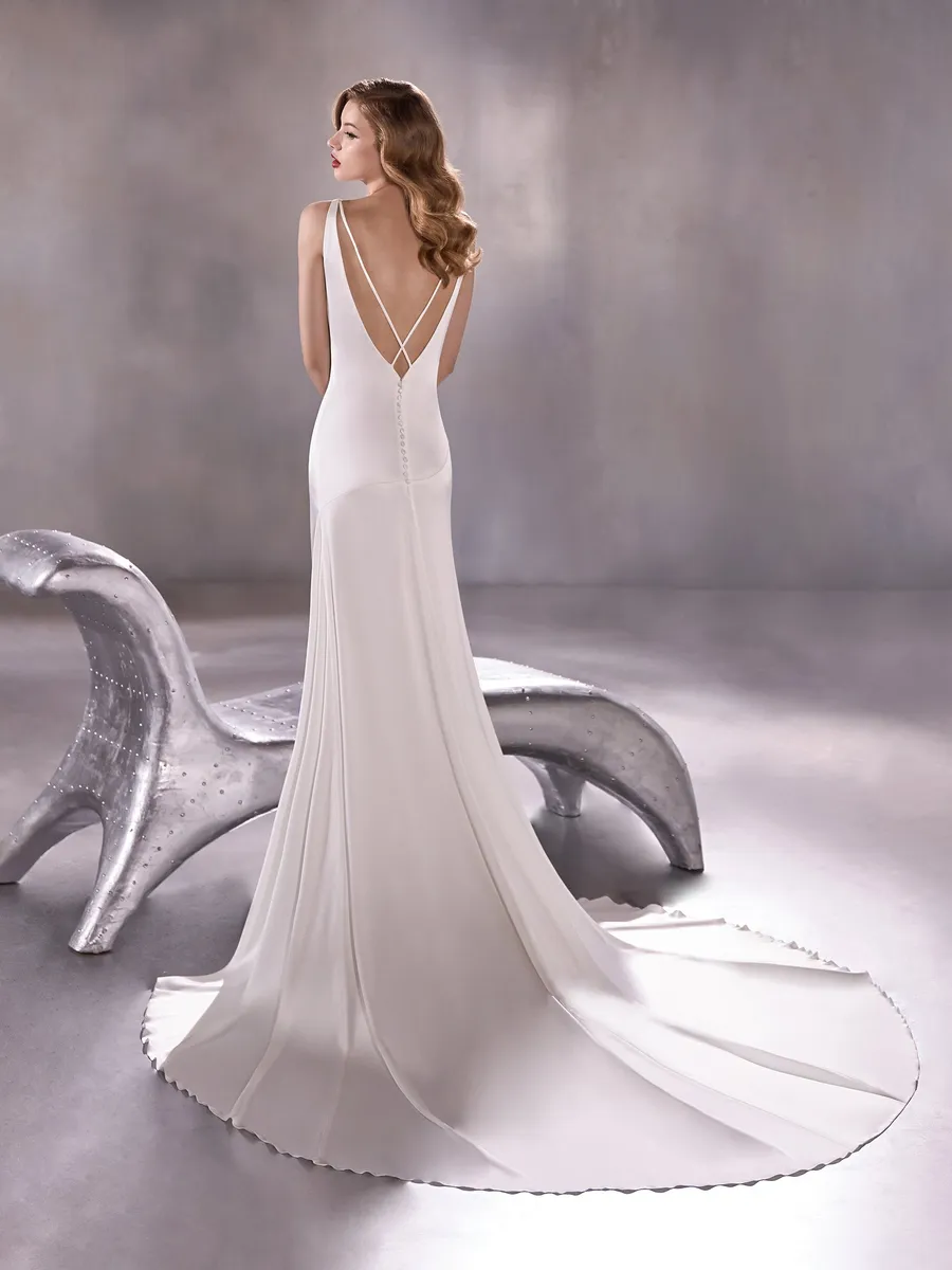 Pronovias