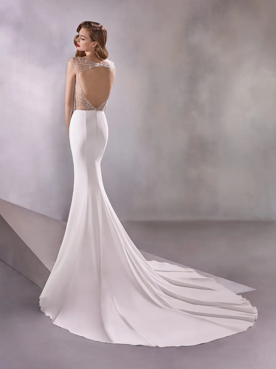 Pronovias