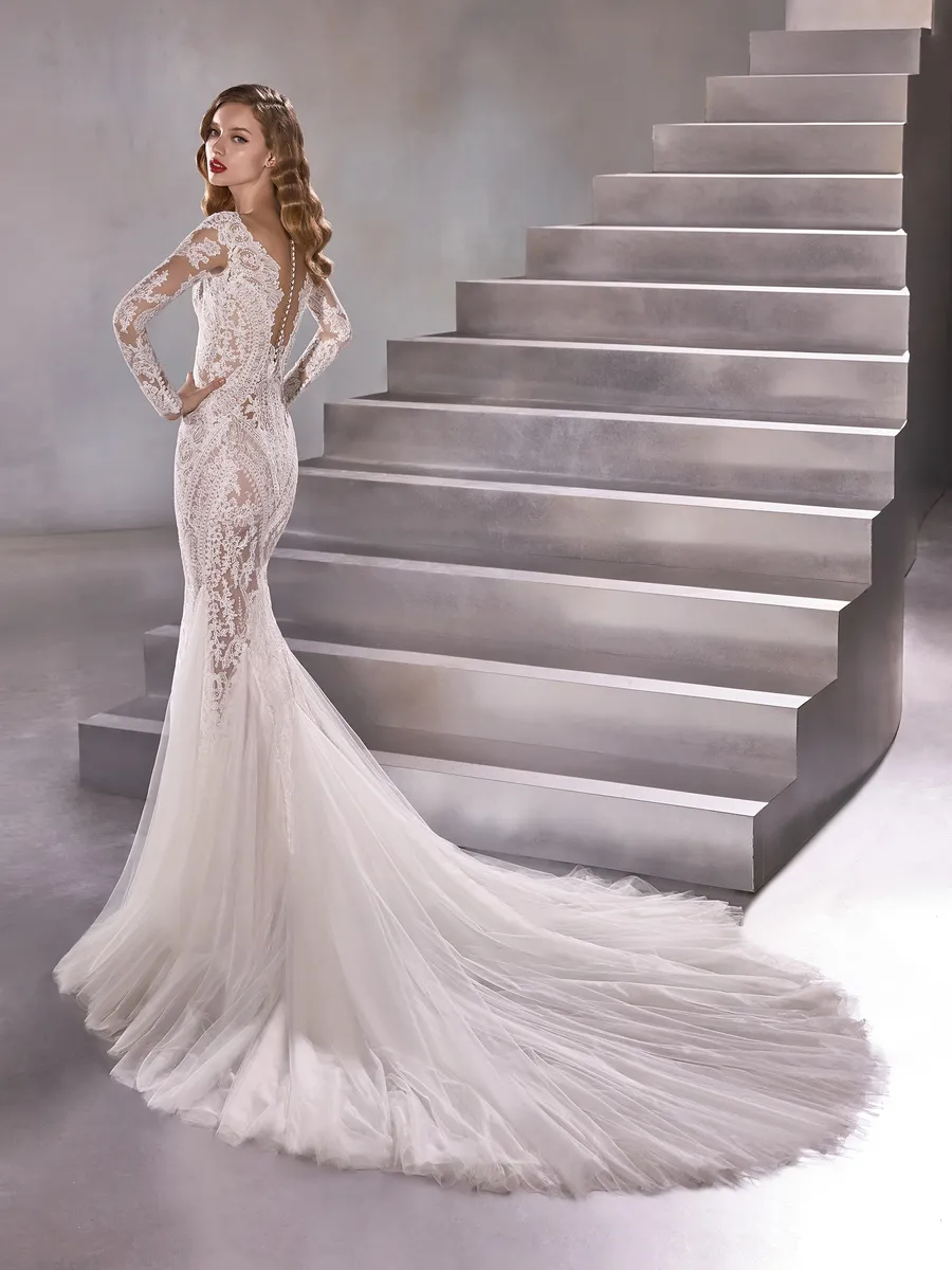 Pronovias