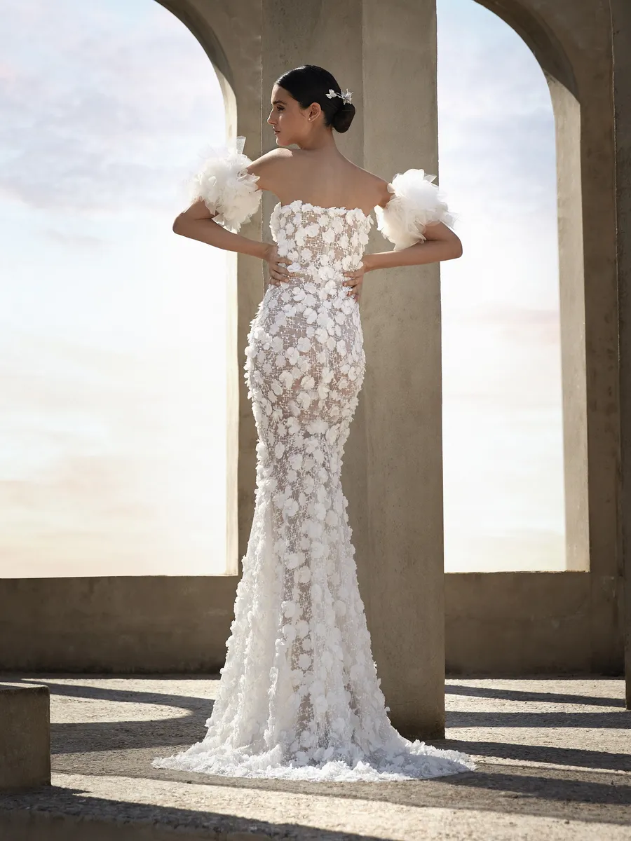 Pronovias