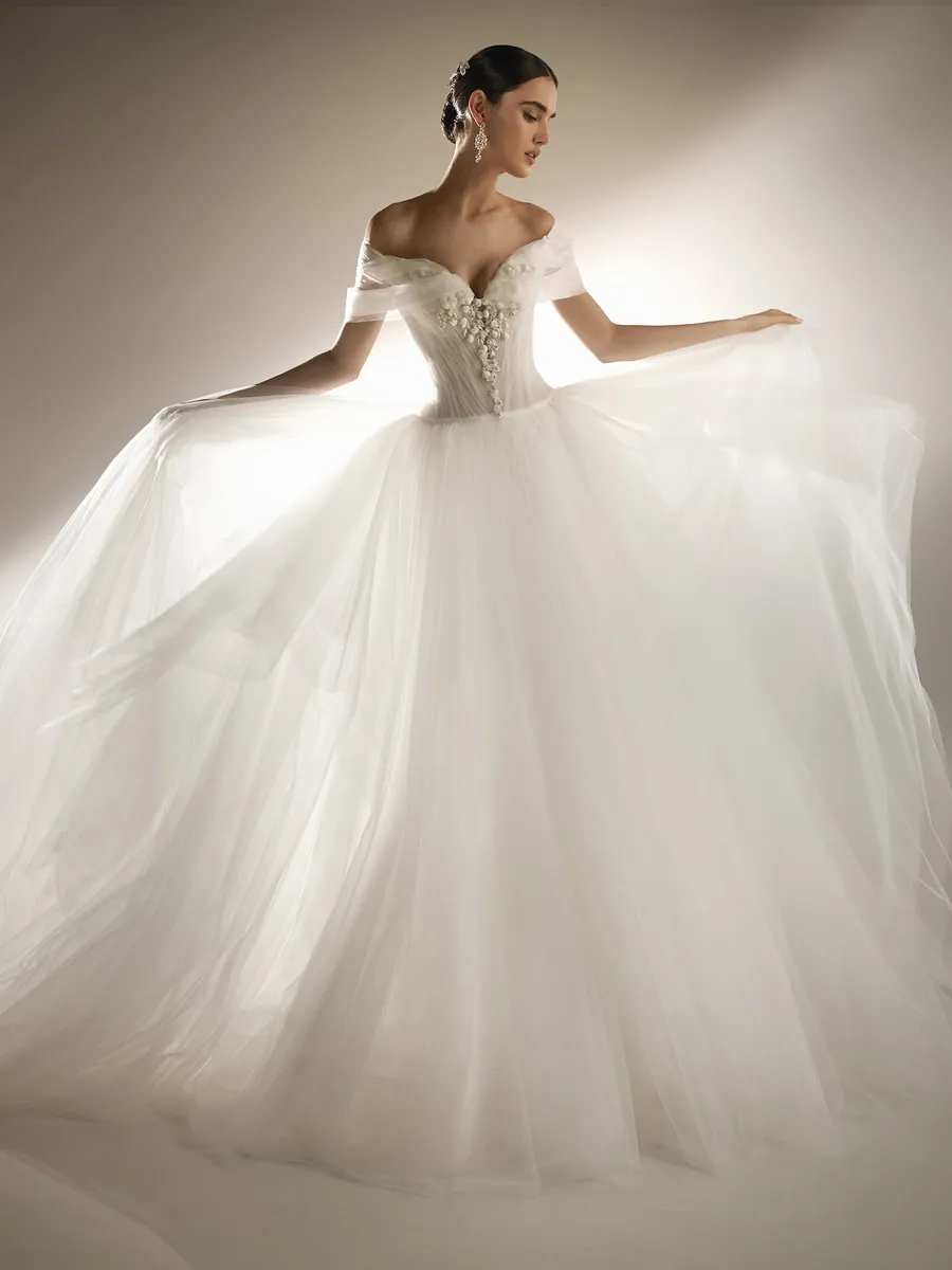 Pronovias