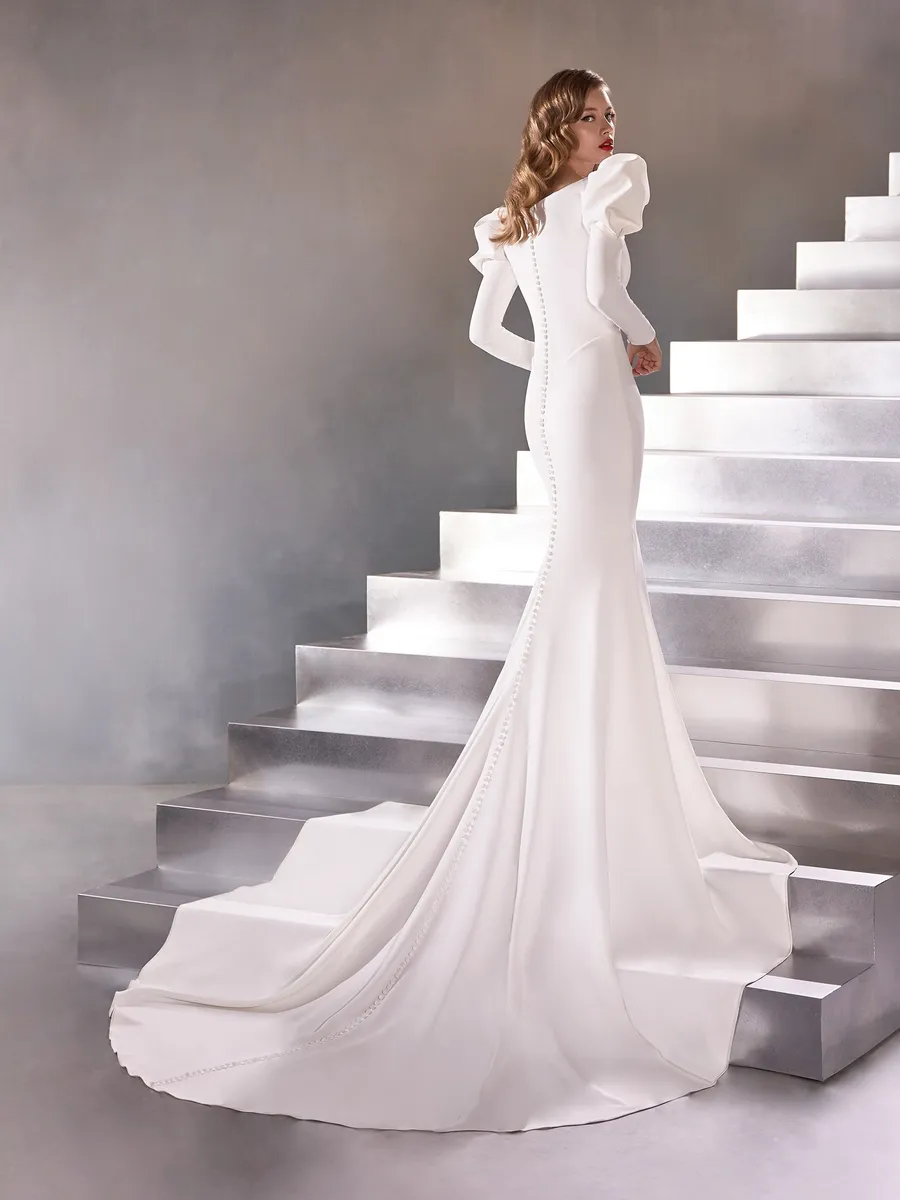 Pronovias