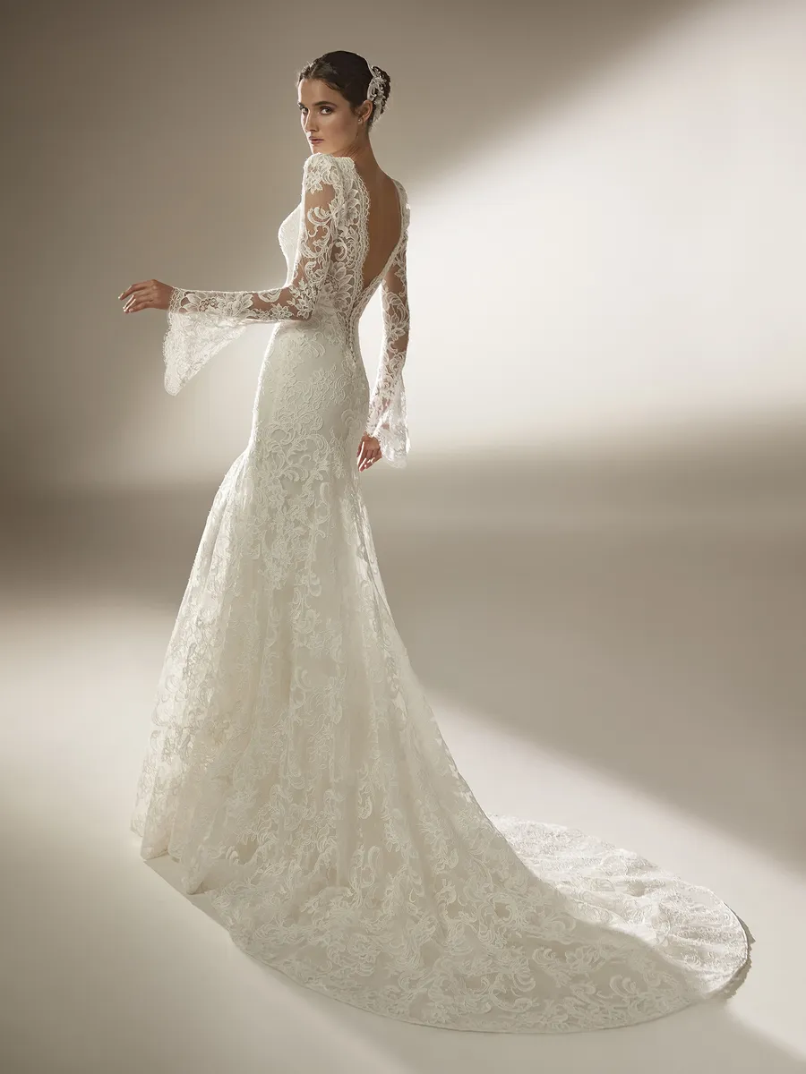 Pronovias