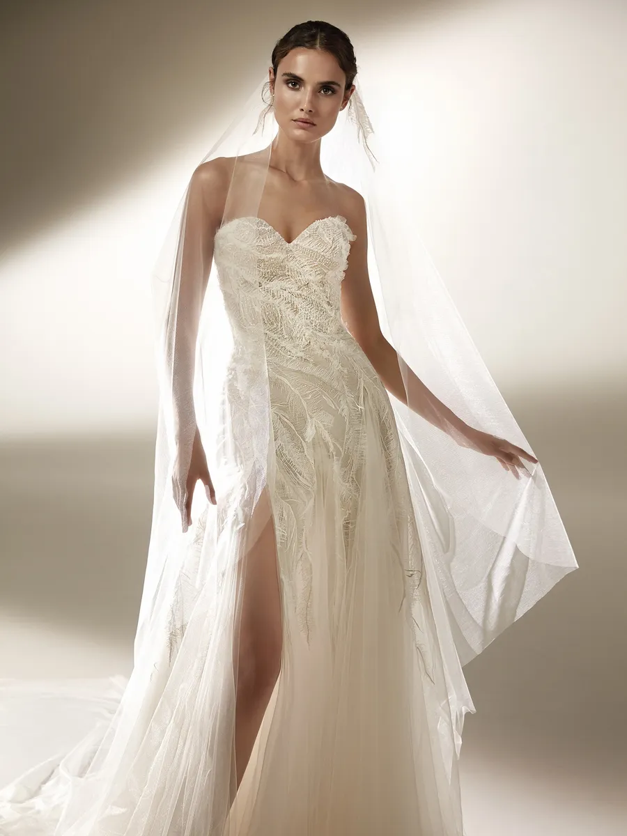 Pronovias