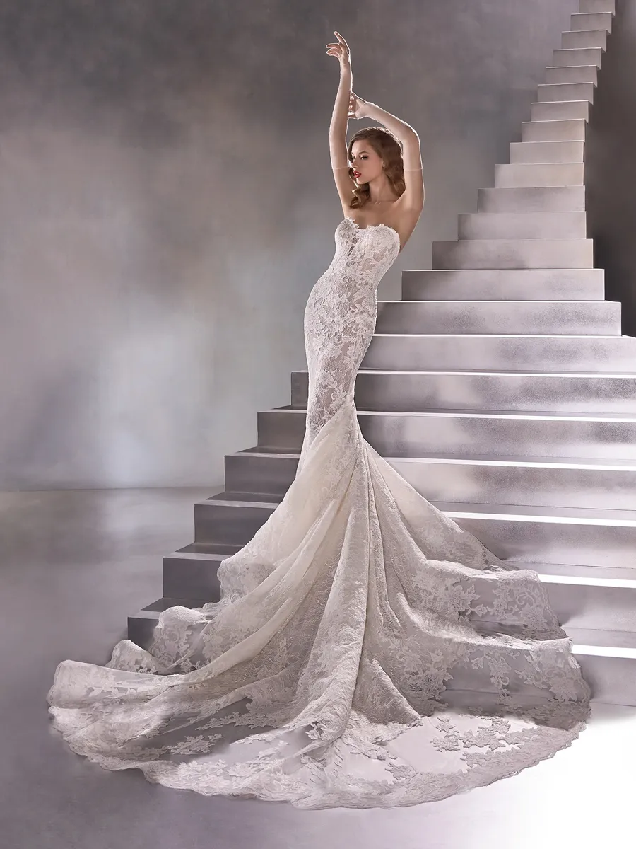 Pronovias