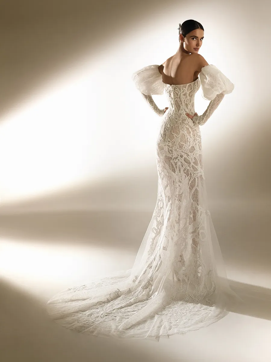 Pronovias