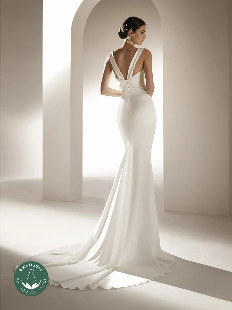 Pronovias