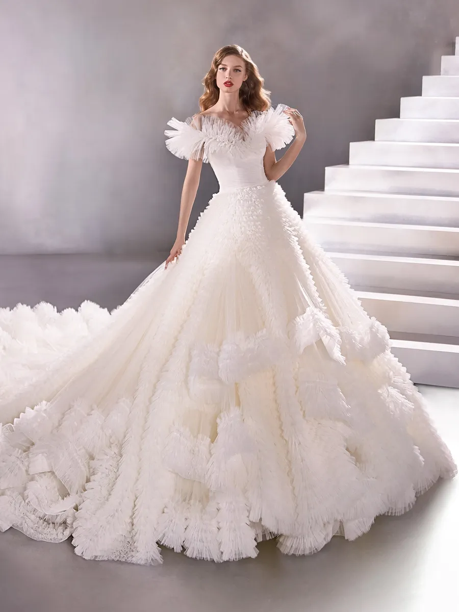 Pronovias