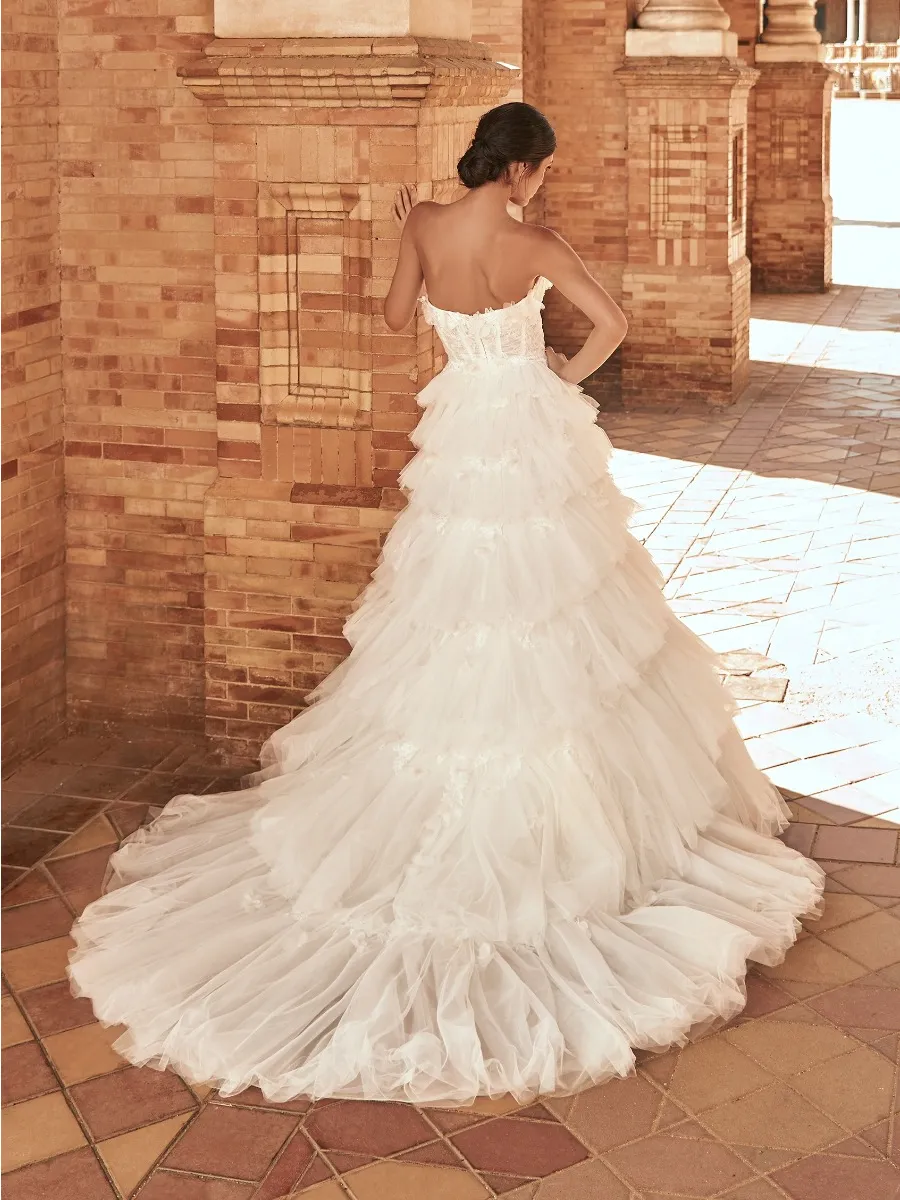 Pronovias