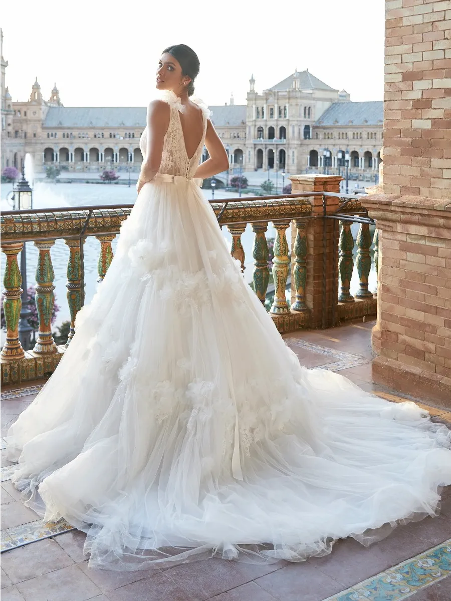 Pronovias