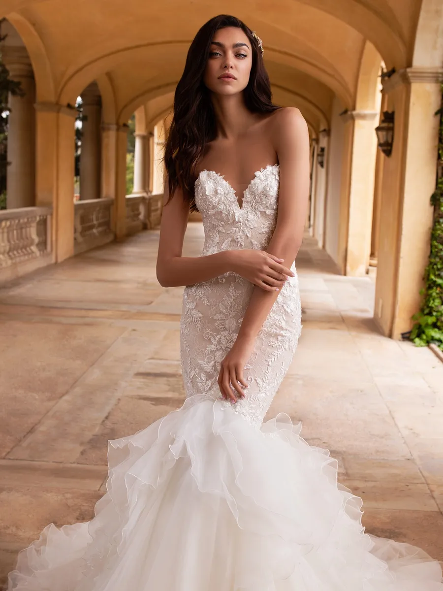 Pronovias