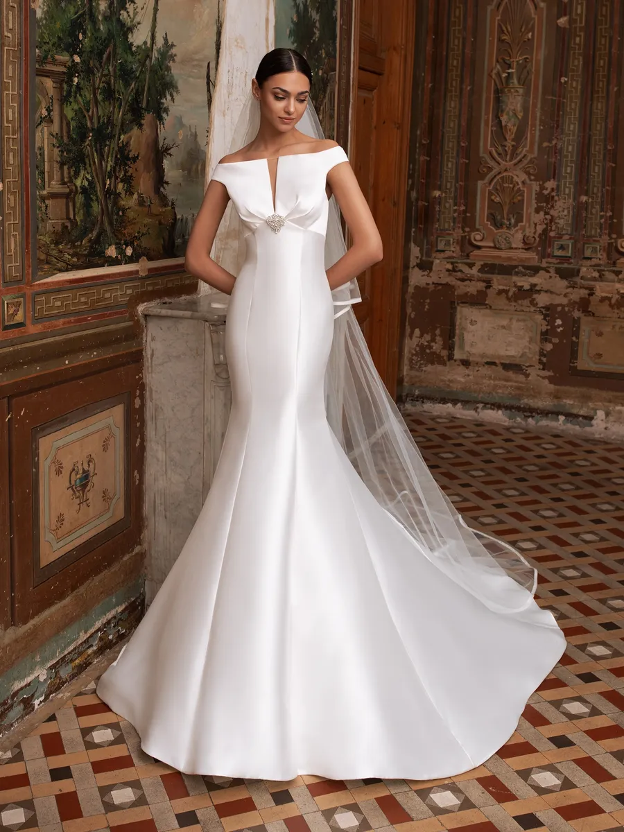 Pronovias