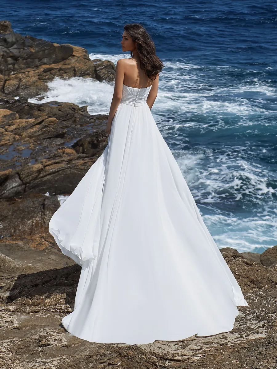 Pronovias