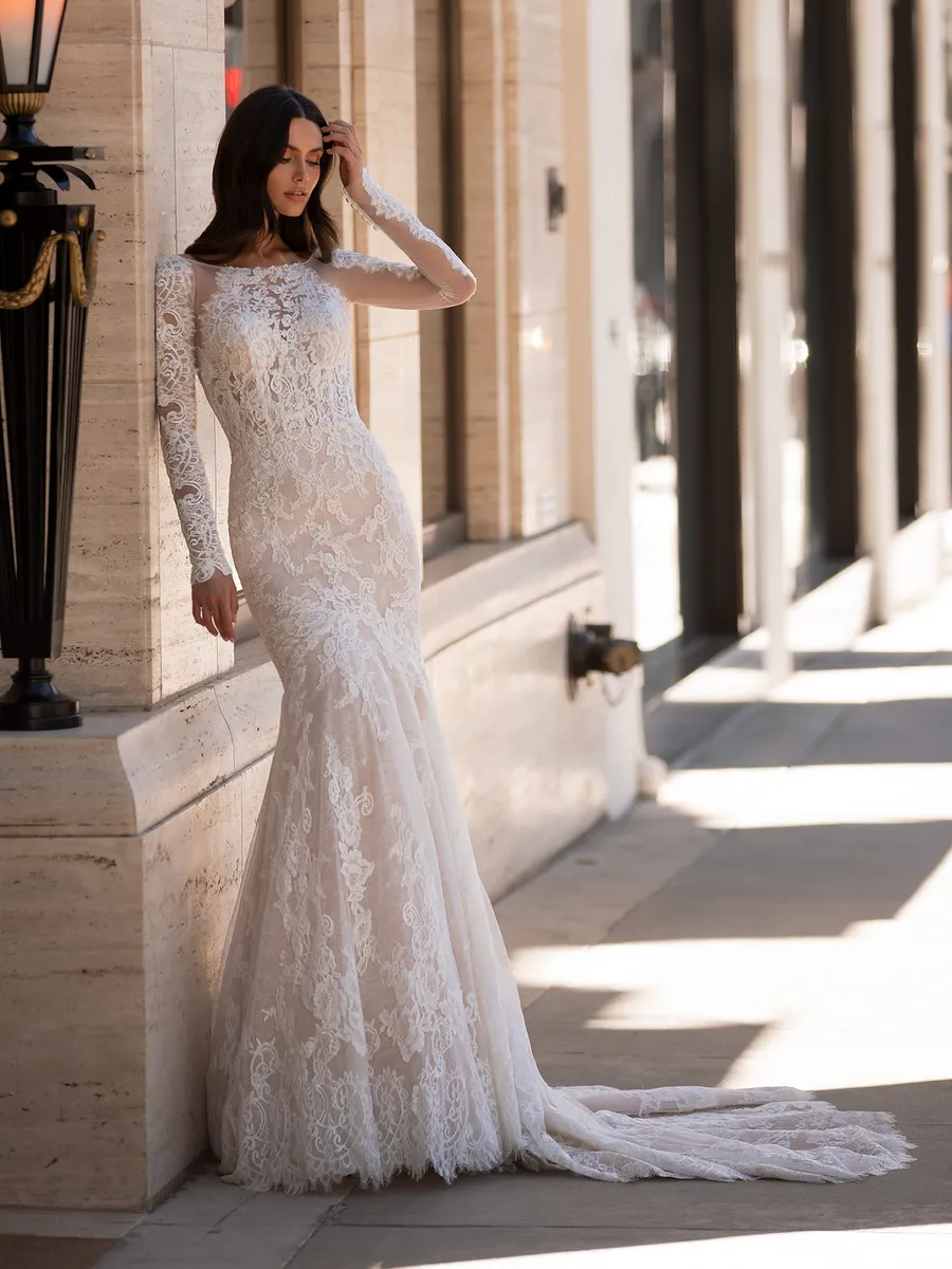 Pronovias