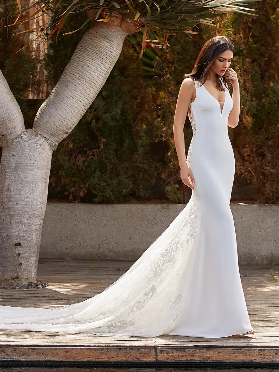 Pronovias