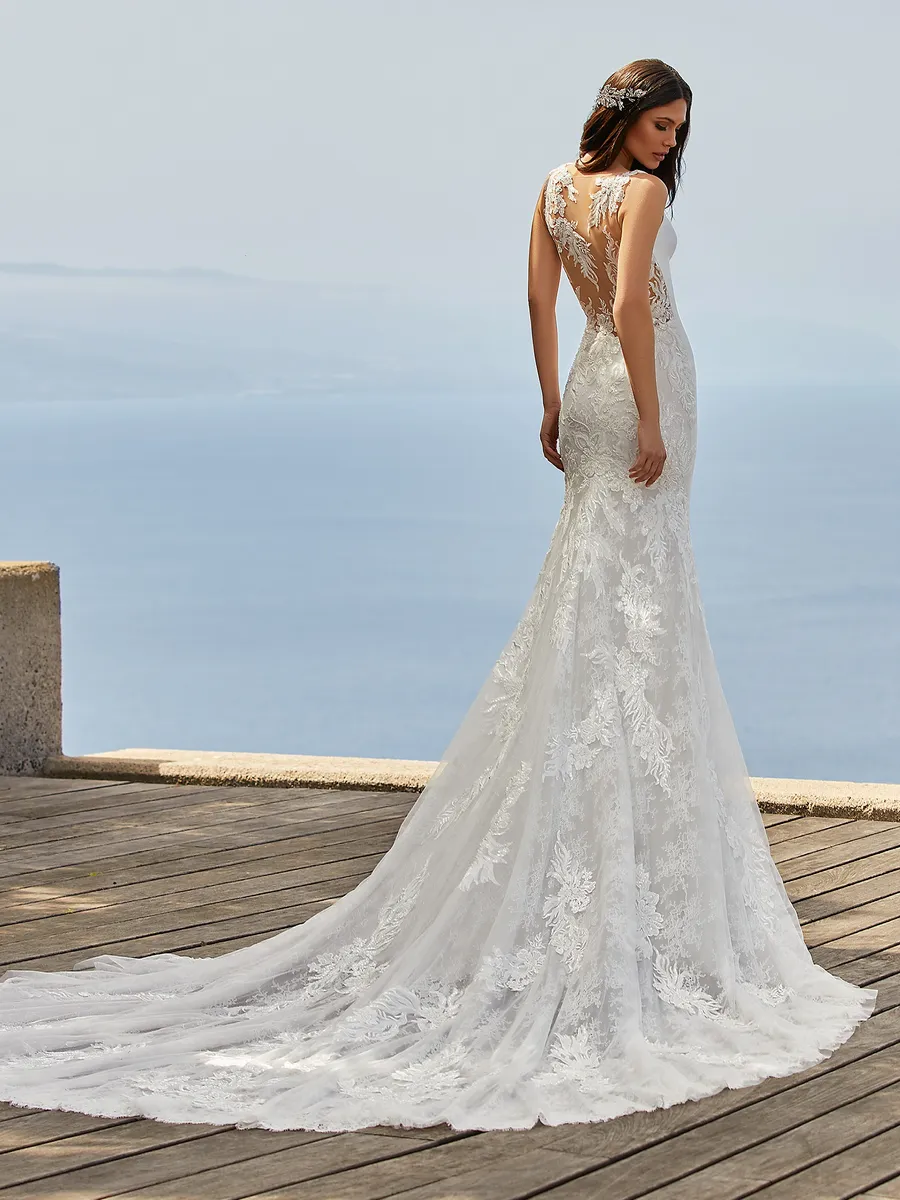 Pronovias