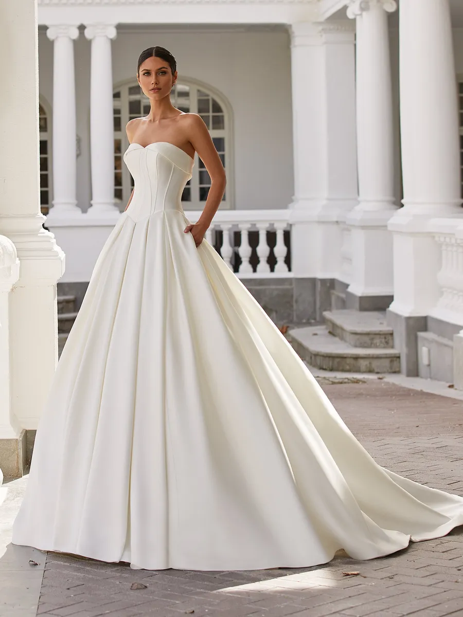 Pronovias