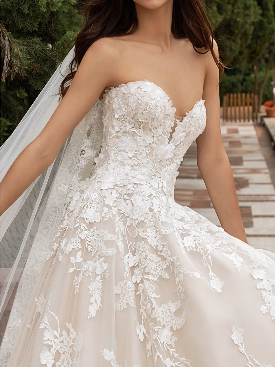 Pronovias