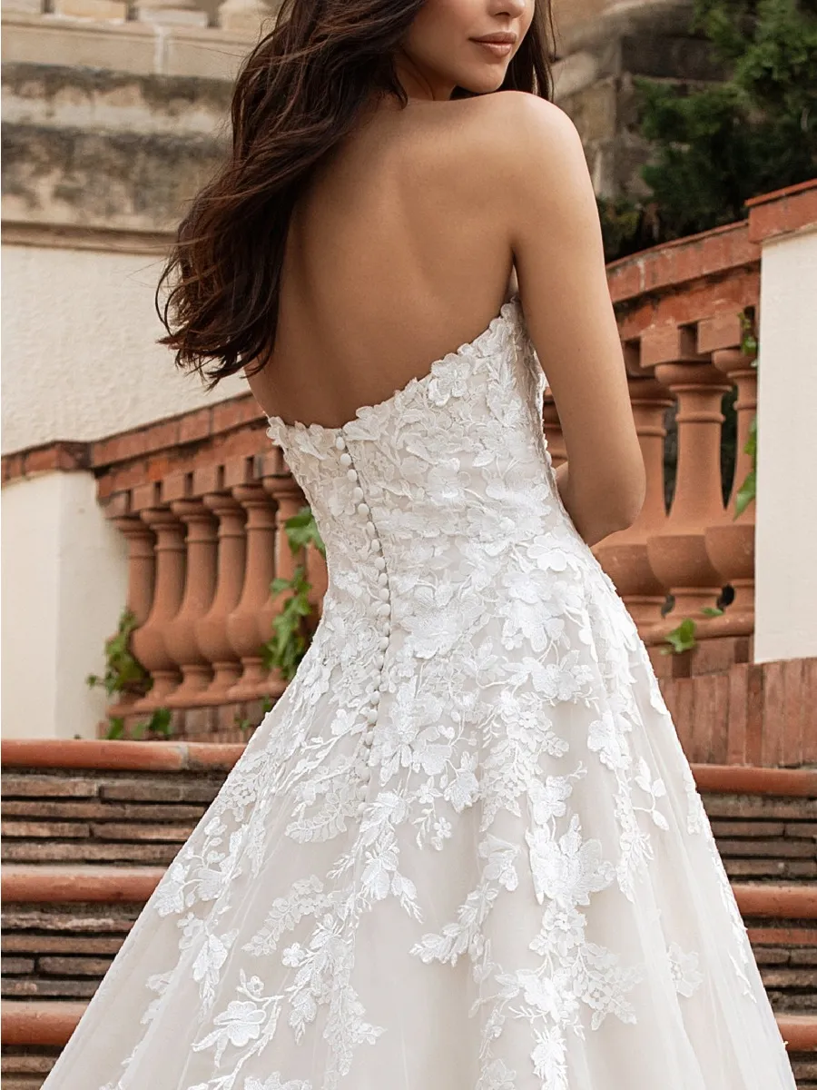 Pronovias