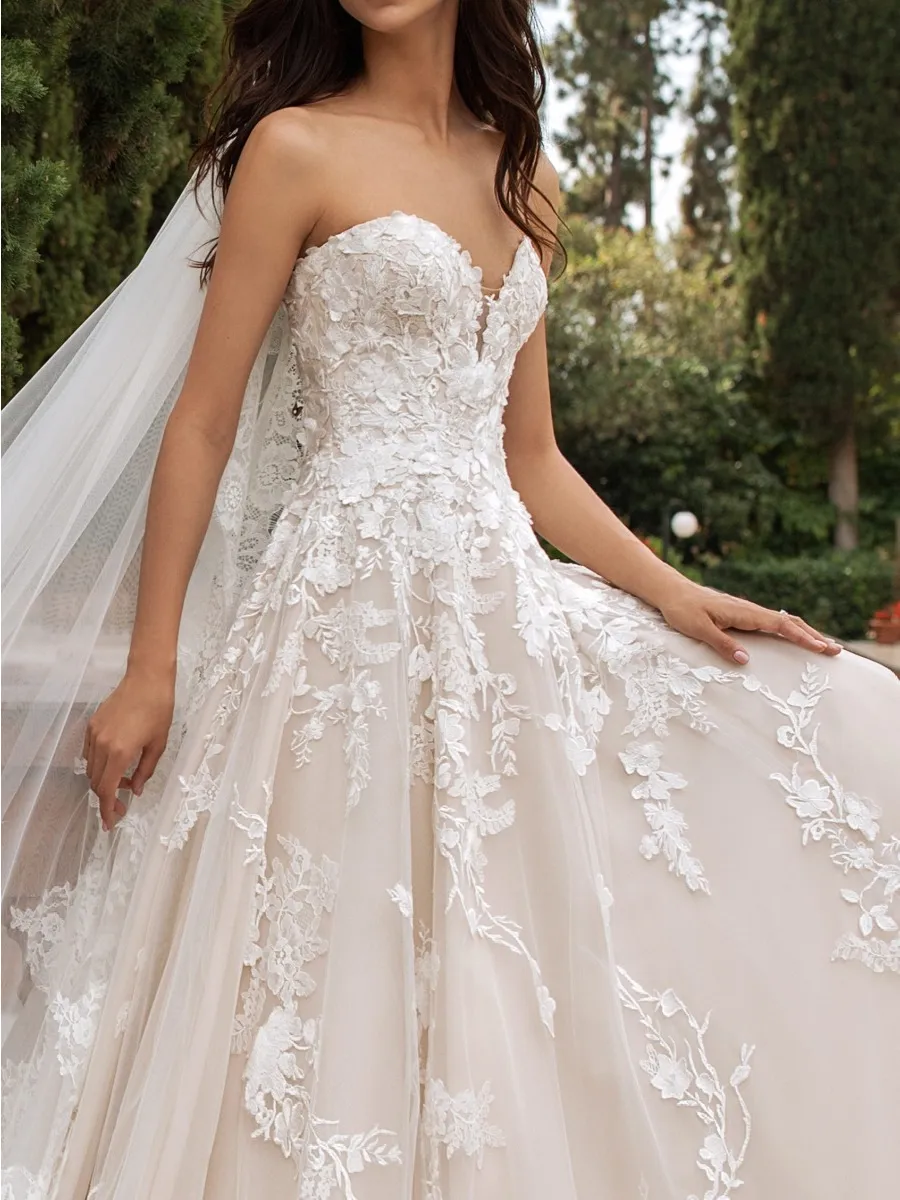 Pronovias