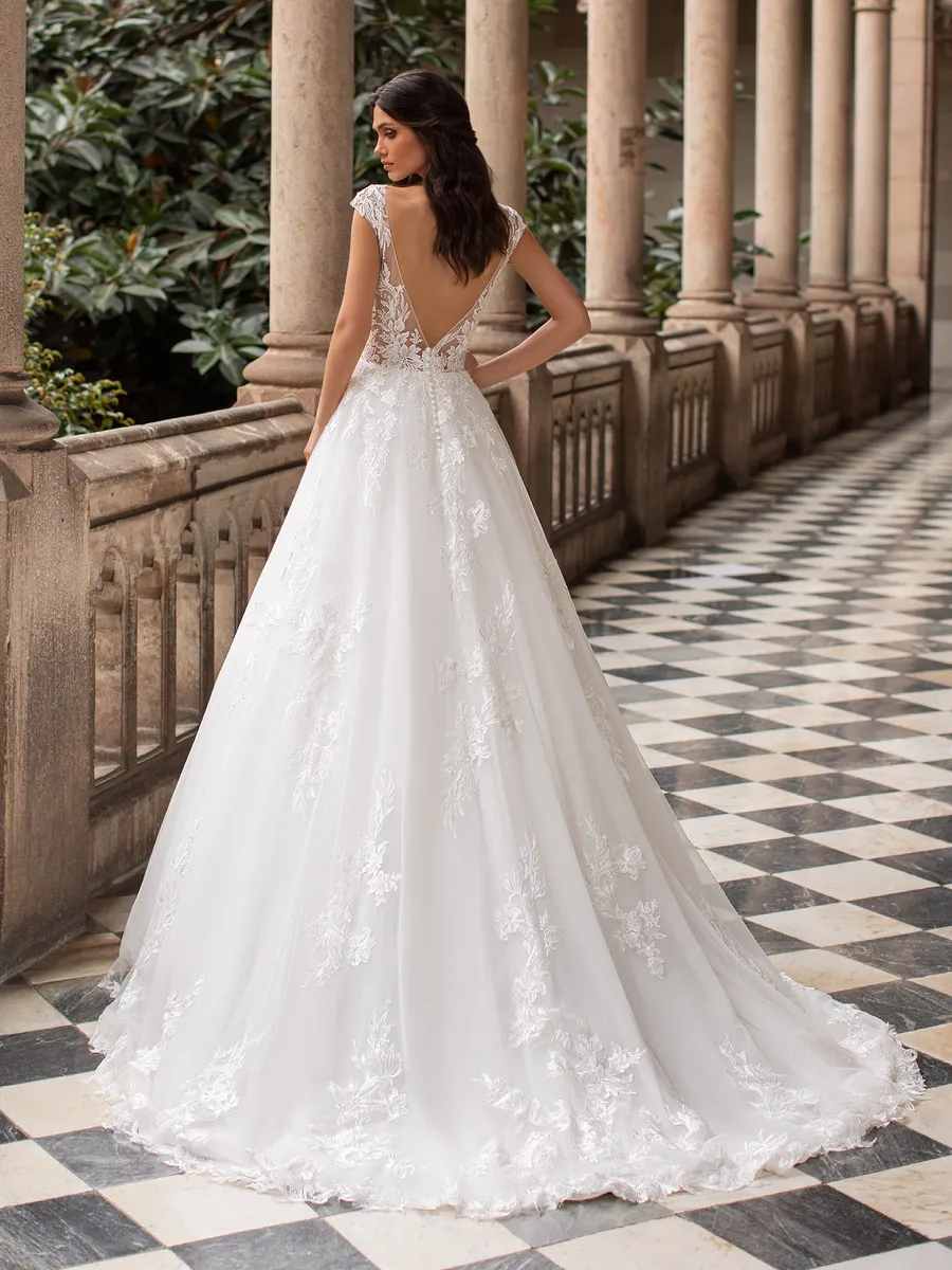 Pronovias