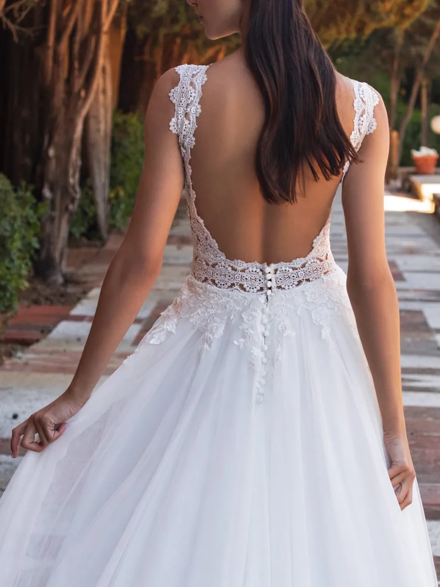 Pronovias