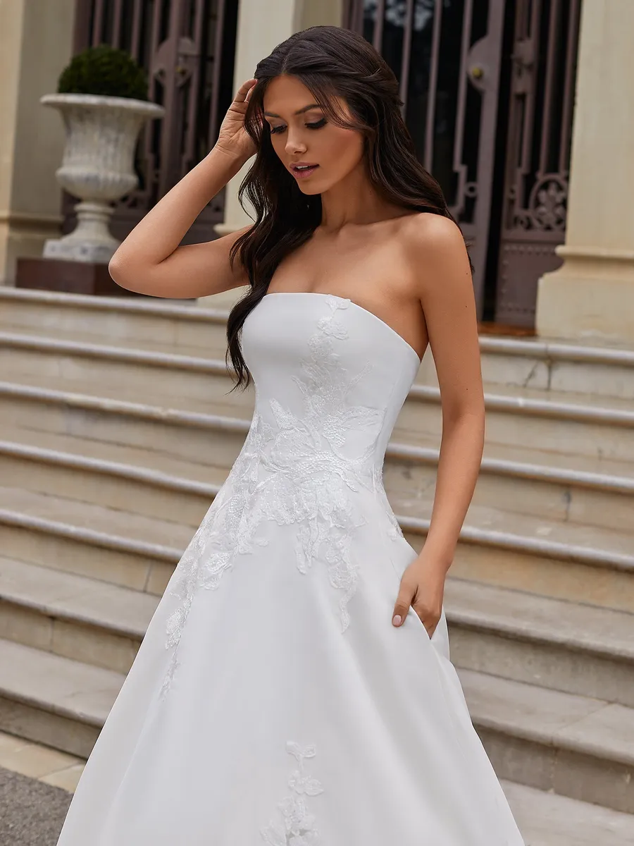 Pronovias