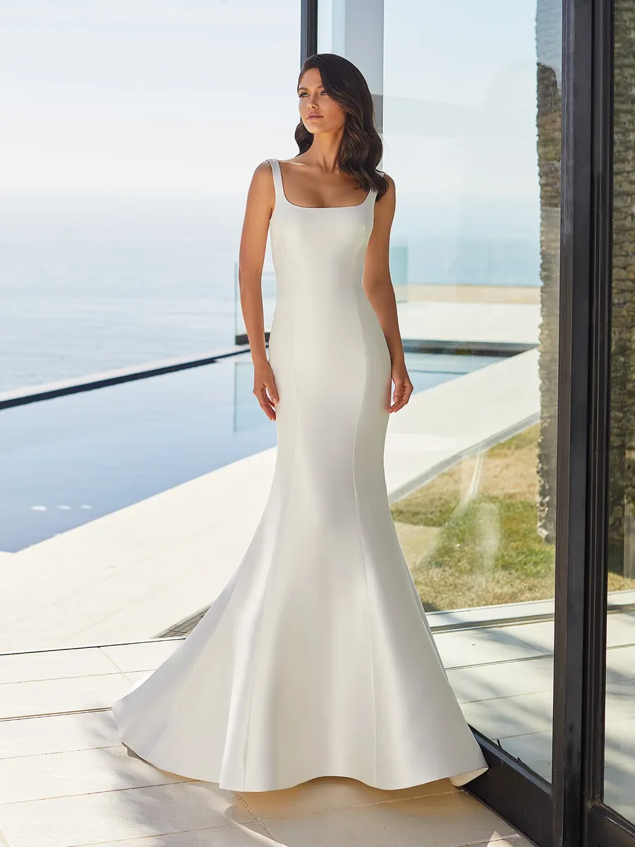 Pronovias