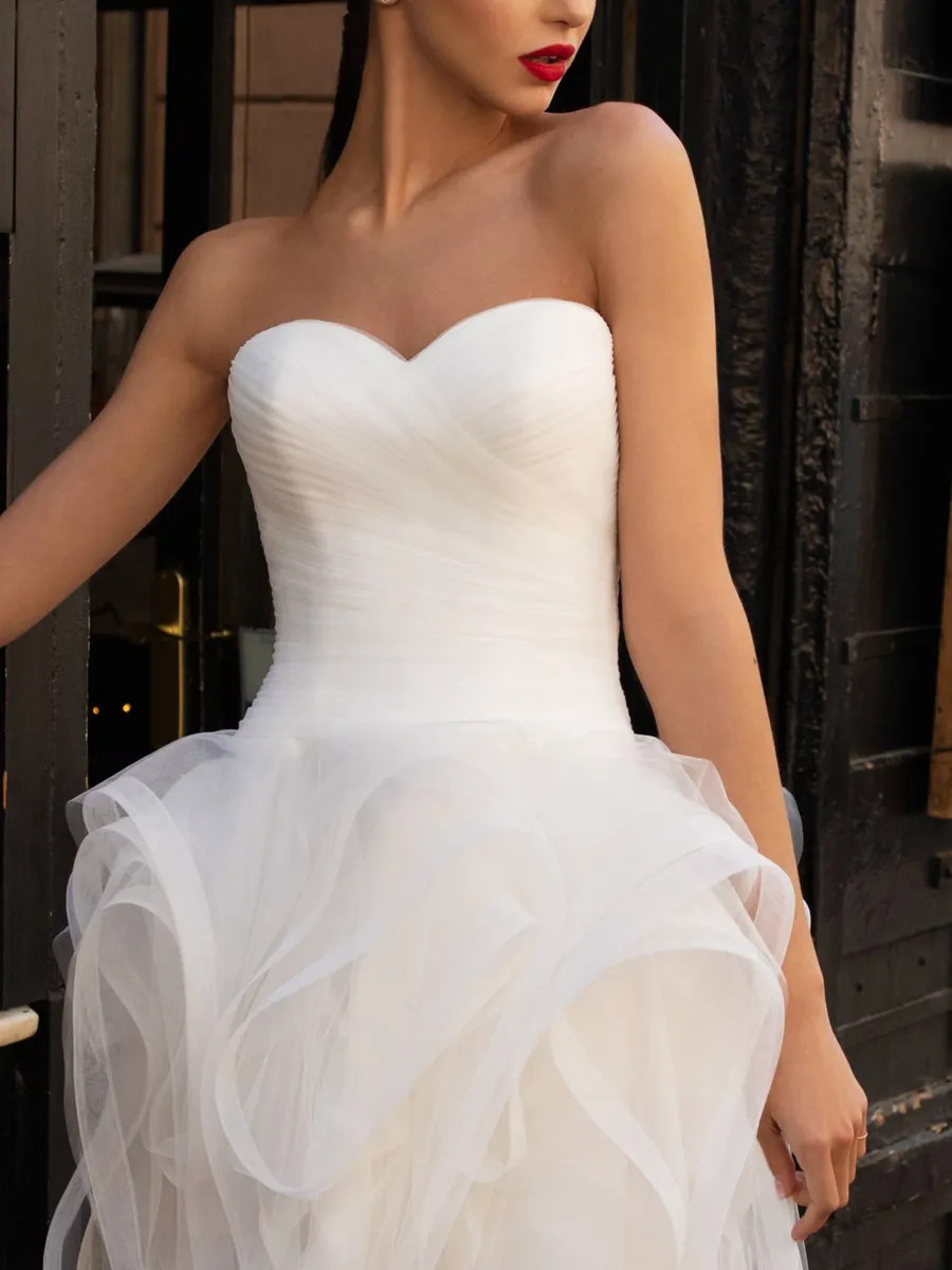 Pronovias