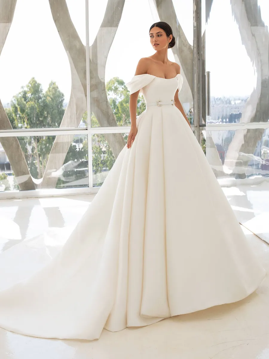 Pronovias