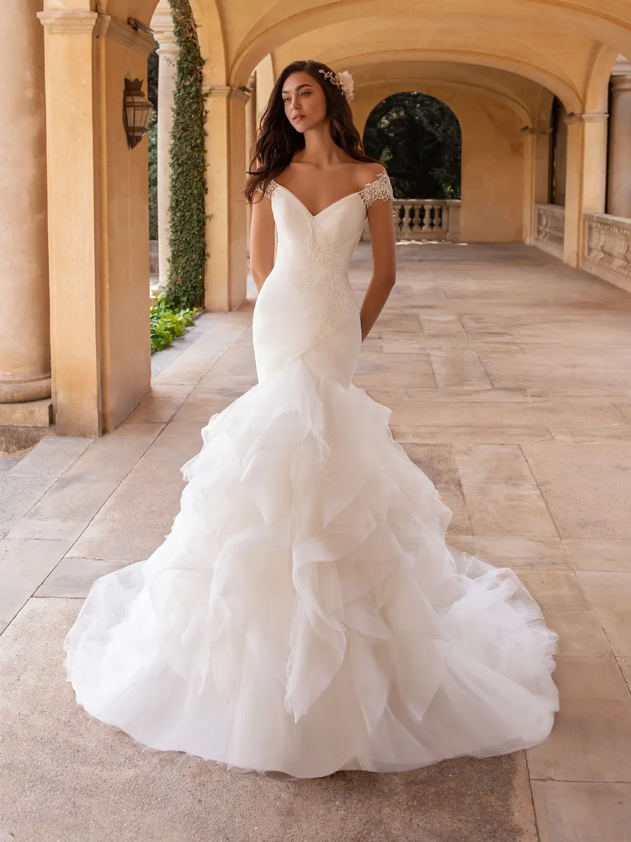 Pronovias