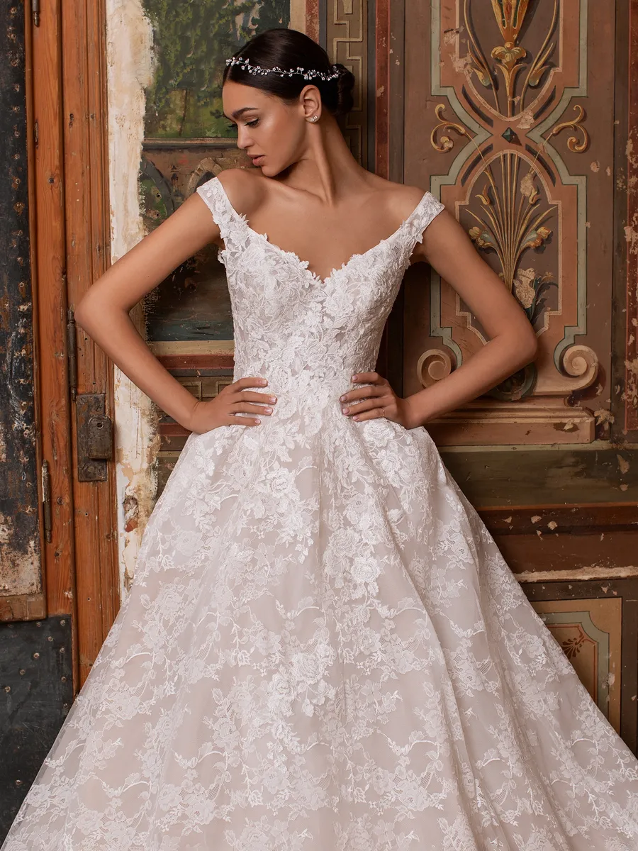 Pronovias