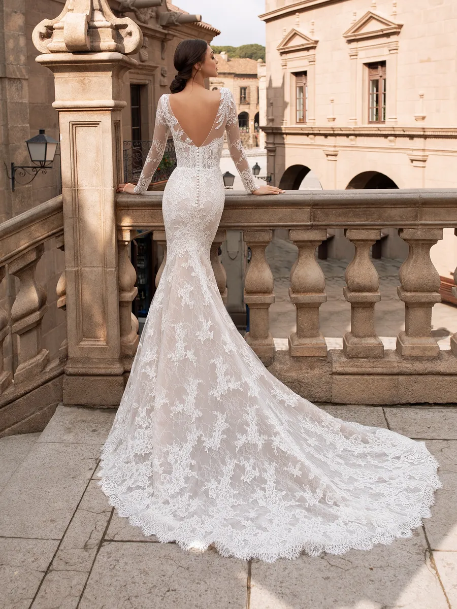 Pronovias