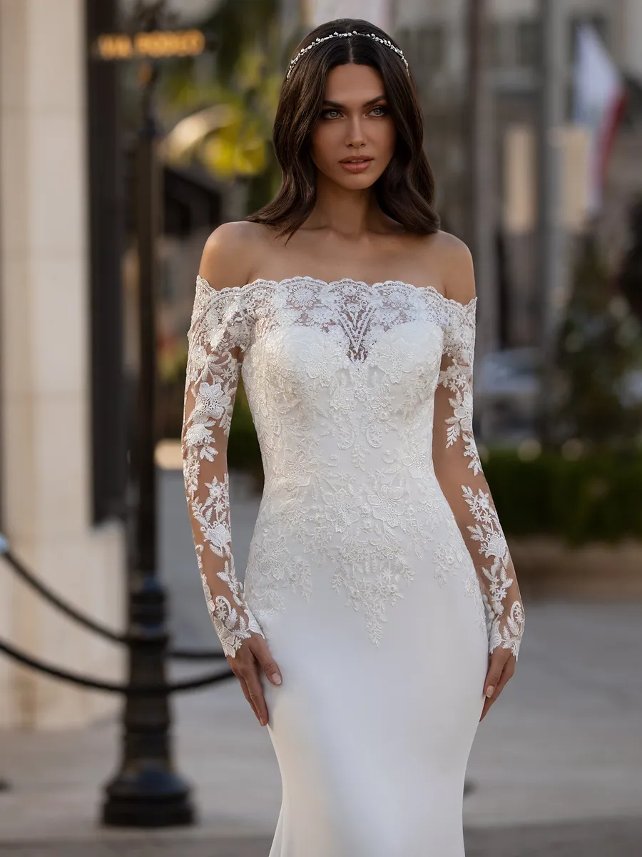 Pronovias