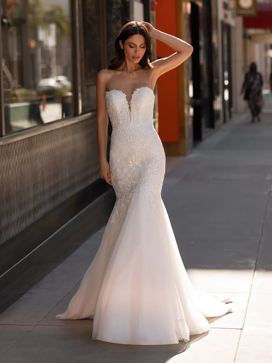 Pronovias