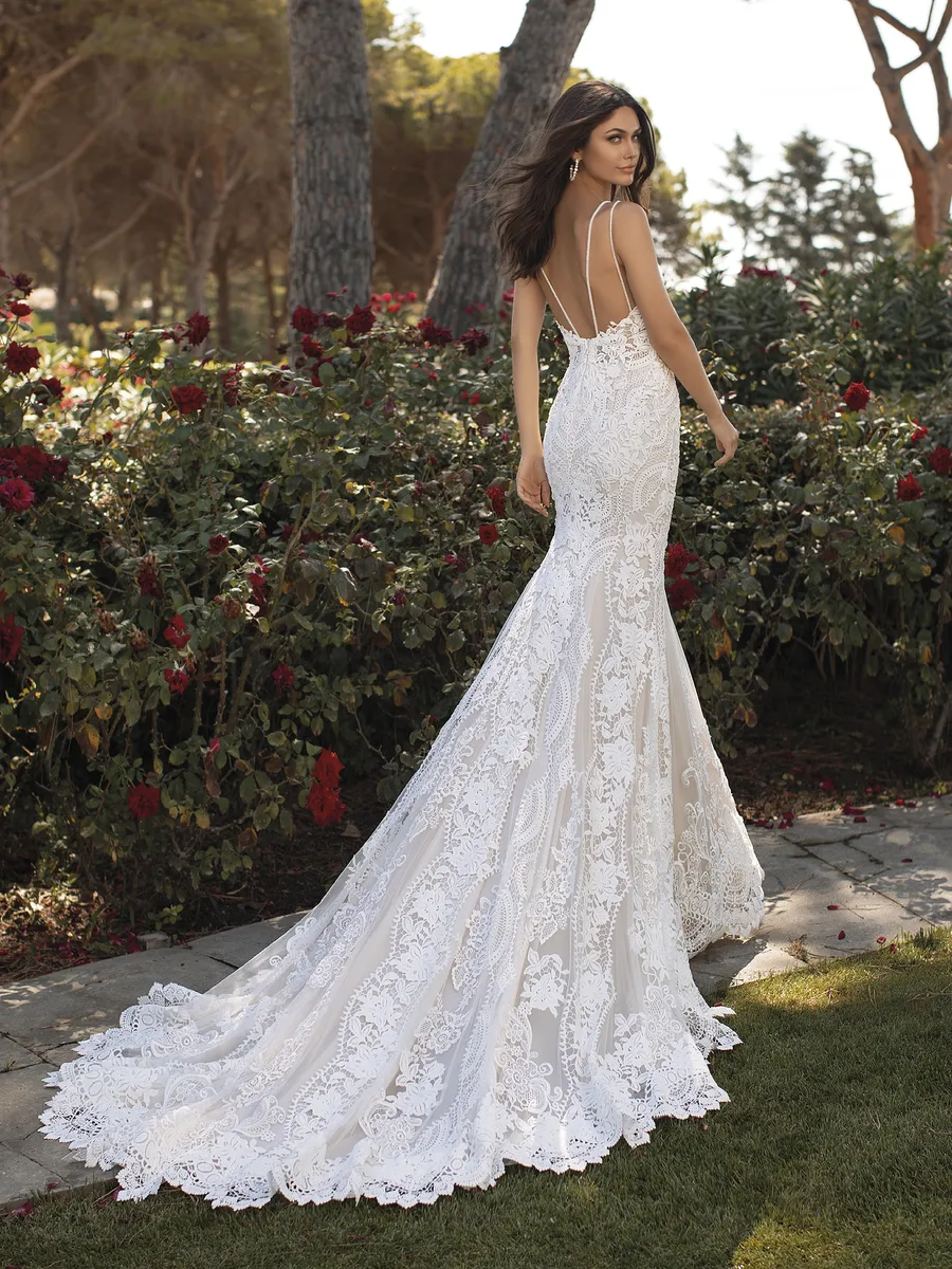 Pronovias