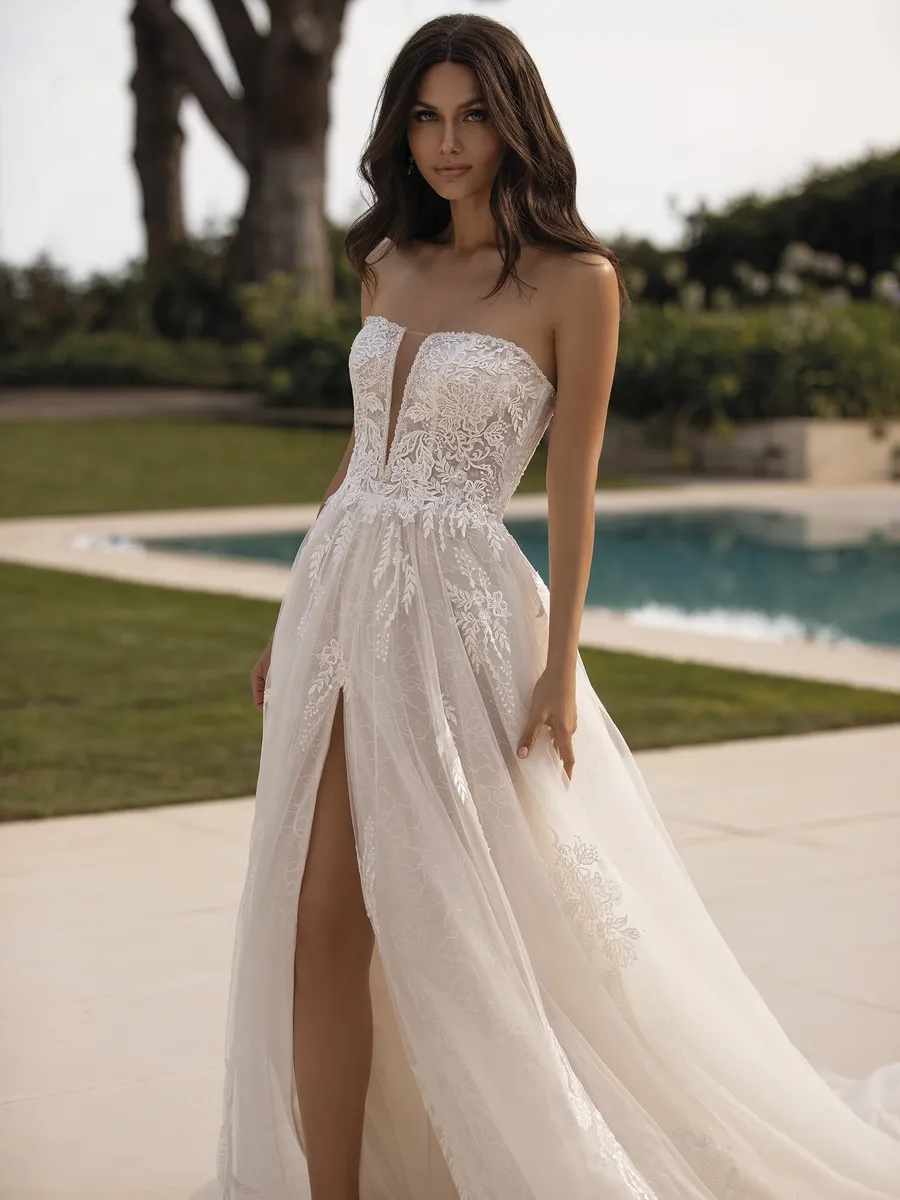 Pronovias